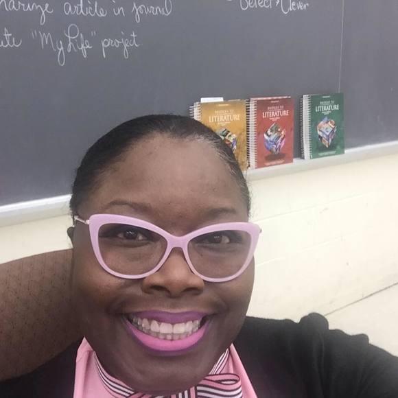 Meet your Posher, Tawana - Picture 1 of 1